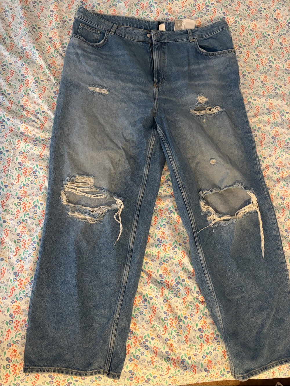 Divided Ripped Light Blue Boyfriend Jeans
